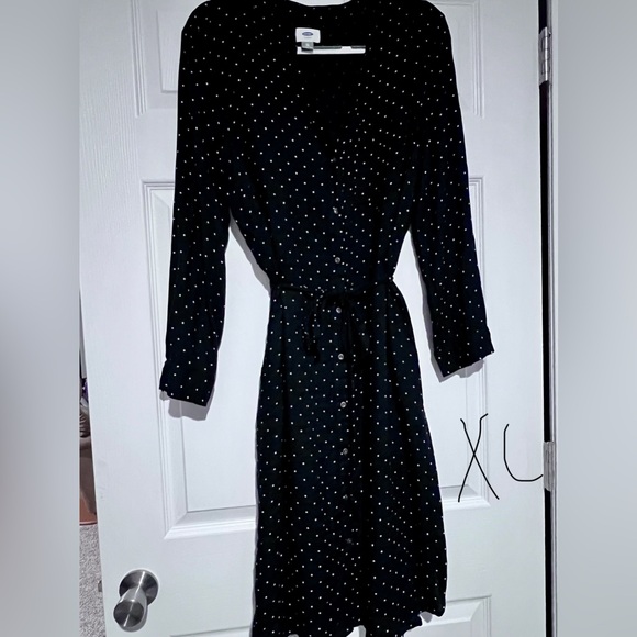 Old Navy Dresses & Skirts - Old Navy Black Polka Dot Long-Sleeve Shirt Dress